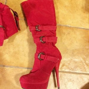🔴Red buckle boots